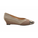 J Renee V-Cut Wedge