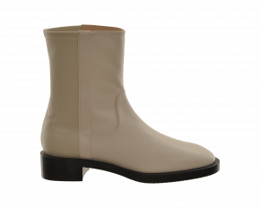 Stuart Weitzman Sadie Bootie
