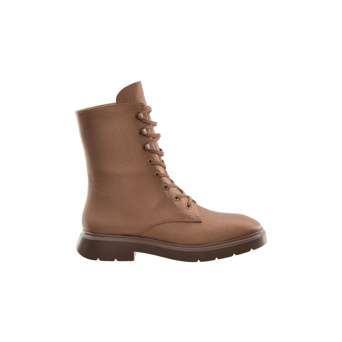 Stuart online weitzman combat