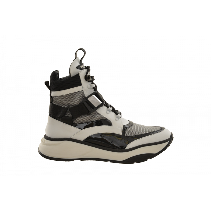 Buckle carvela 2025