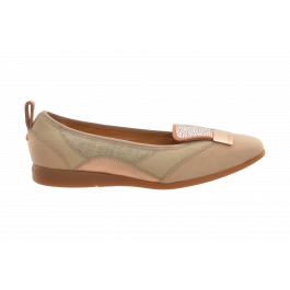 Carvela pumps clearance